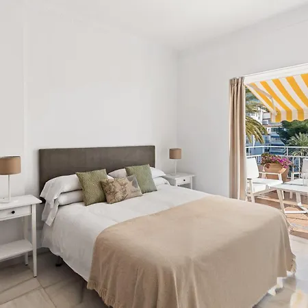 Atico En Puerto Banus Frente Al Mar * Марбелья