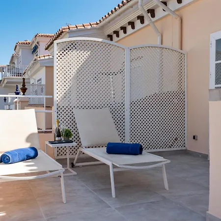 Atico En Puerto Banus Frente Al Mar * Марбелья
