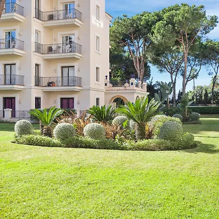 Atico En Puerto Banus Frente Al Mar Apartmán *