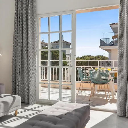 Atico En Puerto Banus Frente Al Mar *