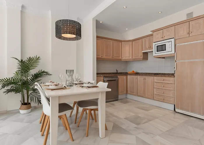 Atico En Puerto Banus Frente Al Mar